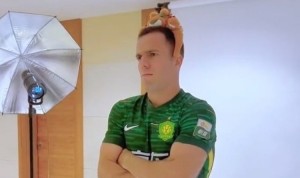 KY开云官网-塞尔吉尼奥将迎国安首秀，博主晒其一个月前标准照拍摄花絮