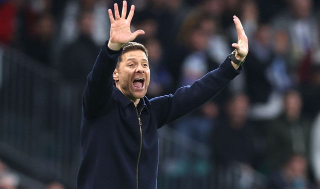 KY开云官网-伯纳乌不信科学！“棋子”阿隆索与皇马之间，有场注定失败的实验