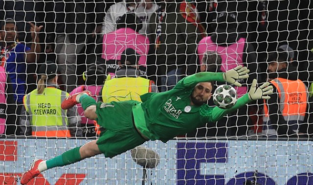 KY开云官网体育下载-天空：多纳鲁马依旧没有随队训练，巴黎可能降低4000万欧的要价