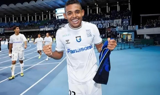 王大雷社媒久违发声做出重要决定！鲁能球迷纷纷点赞，引发热议