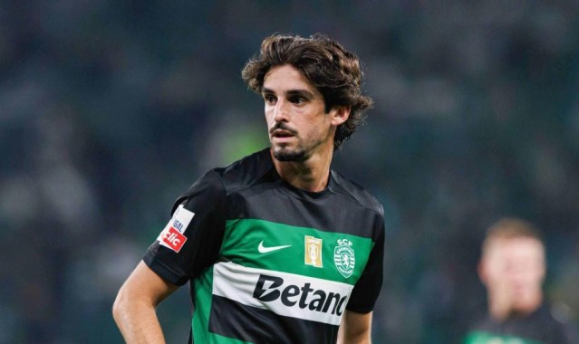 KY开云官网体育下载-记录报：拜仁正评估特林康，将其视为补强左路的备选对象