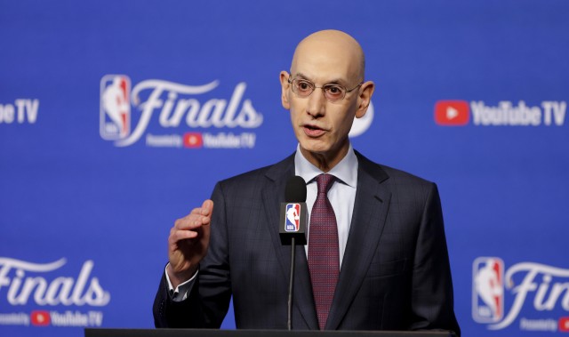 美记：近14年NBA已有14队易主 家族企业被外界巨额资本接连取代