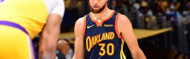 KY开云官网-面对窒息围剿射下37分 无解库里险些掀翻卫冕冠军